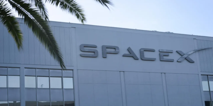 Elon Musk confirma venta de SpaceX y recauda US$ 75.000 millones - Foto: forbesmexico